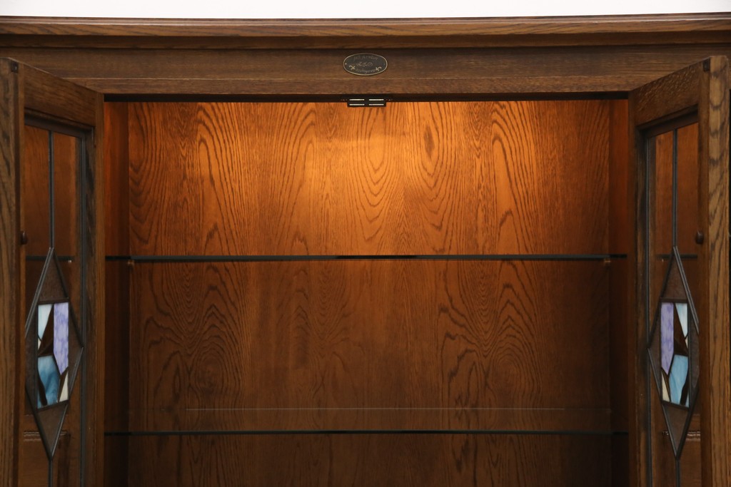 中古　美品　えぞ民芸家具　ステンドグラス入りの扉がアクセントになるサイドボード(収納棚、戸棚、サイドキャビネット、リビングボード)(R-054357)