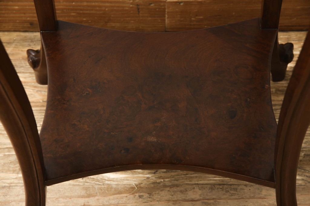アジアンビンテージ　花梨(カリン)材　鳥眼杢(バーズアイ)　彫刻　象嵌入り　螺鈿細工が美しいサイドテーブル(ヴィンテージ、花台、飾り台)(R-062874)
