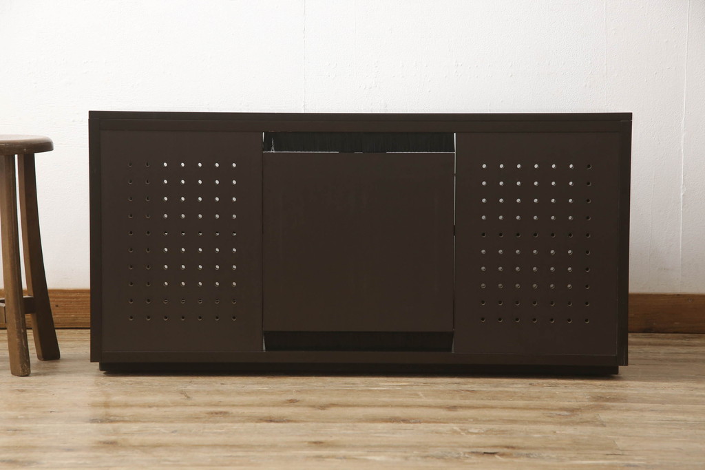 中古　イタリア　arflex(アルフレックス)　COMPOSER(コンポーザー)　希少な絶版品!　洗練された空間を演出するテレビ台(収納棚、戸棚、ローボード、テレビボード、リビングボード、キャビネット)(R-061536)