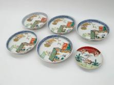 幕末　伊万里　色絵　多様な絵付けが目を惹く小皿&銘々皿5枚セット(鶴、つる、ツル、松、竹、梅、和皿、和食器)(R-073758)