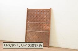 アンティーク建具　どこか懐かしい雰囲気漂う板戸窓2枚セット(引き戸)(R-069642)