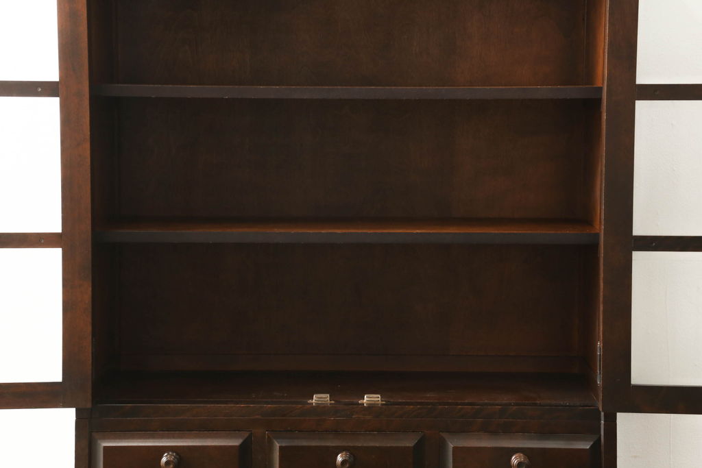 中古　美品　北海道民芸家具　HM160K　洗練された佇まいが上品な食器棚(本箱、収納棚、飾り棚、キャビネット)(R-059632)