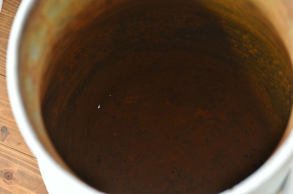 アンティーク 白いペイントのミルク缶・牛乳缶2個セット?昭和レトロ　シャビー