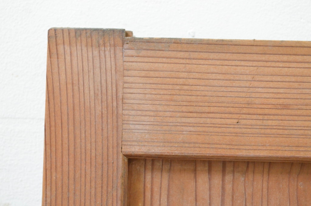 アンティーク建具　杉(スギ)材　1枚板　落ち着いた和の空間を演出する板戸窓2枚セット(引き戸)(R-071274)