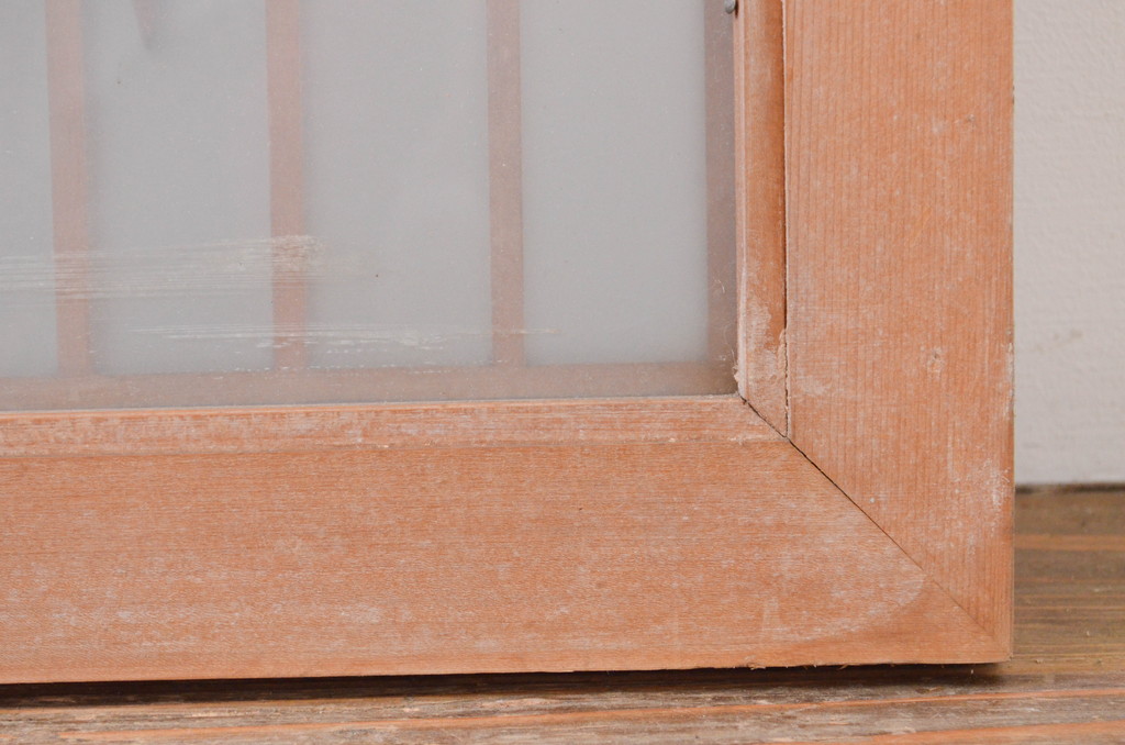 アンティーク建具　片面ガラス　和の雰囲気を高める梅と竹の彫刻欄間1枚(明り取り、明かり取り)(R-071530)
