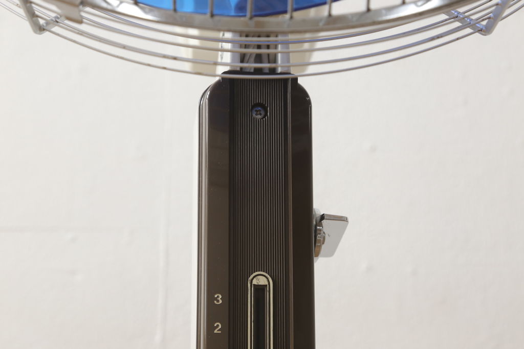 レトロ雑貨　激レア!!　松下電器産業　ナショナル扇風機　　箱付き(National、3枚羽)(R-061567)