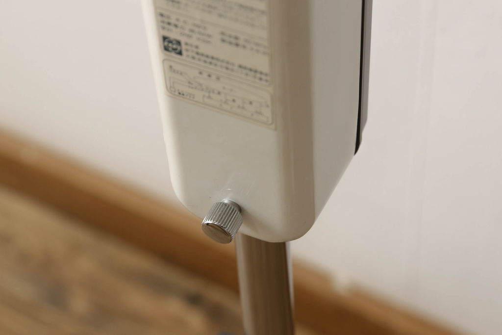 レトロ雑貨　激レア!!　松下電器産業　ナショナル扇風機　　箱付き(National、3枚羽)(R-061567)