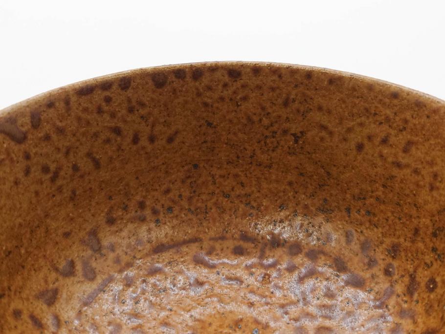 伊藤陶山　いらほ　4.1寸　侘び寂びを感じる茶碗(伊羅保、いらぼ、裏印、抹茶碗、茶道具、茶器、和食器、四寸一分、共箱付き、共布付き)(R-079306)