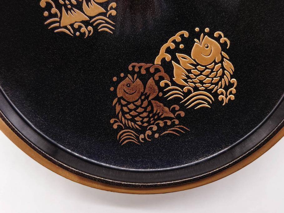 高木玉栄　荒磯　月日貝　上品な蒔絵とデザイン性に心惹かれる香合(シェル、鯛、魚、波紋、香道具、茶道具、蒔絵、木製、漆器、小物入れ、鵬雲斎書付き、共箱付き)(R-079308)