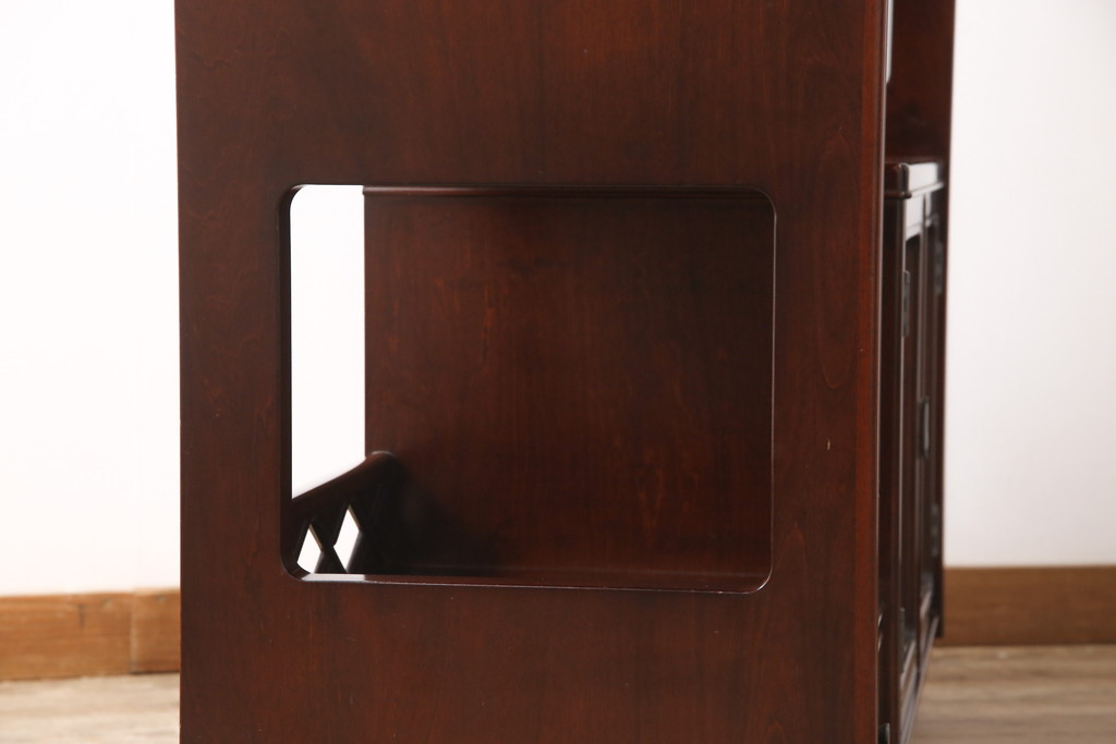 和製ビンテージ　モリシゲ(MORISHIGE/森繁)　品のある佇まいが上質な和の空間にぴったりな、モダンな茶棚(飾り棚、収納棚、ヴィンテージ)(R-053001)