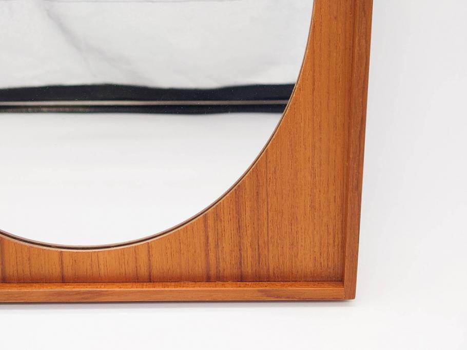 スウェーデン　GLAS MASTER MARKARYD　シンプルで木の温もり感じるミラー(壁掛け鏡、吊鏡、北欧)(R-079312)