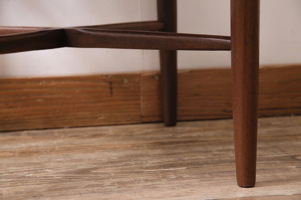 ヴィンテージ家具　北欧ビンテージ　G-PLAN(ジープラン)　Fresco(フレスコ)　チーク材　サーキュラーチェア(ダイニングチェア、椅子)(R-043977)