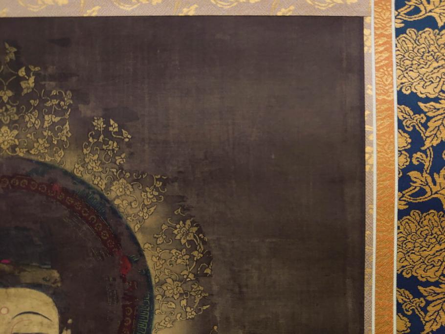 工芸　複製画　神護寺所蔵　国宝　釈迦如来像　第577番　掛軸(第五百七十七番、掛け軸、絹本、仏画、共箱付き、解題、多色コロタイプ印刷、手彩色)(R-079460)　