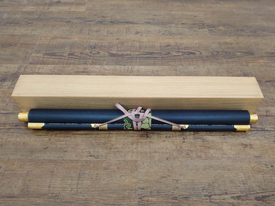 工芸　複製画　神護寺所蔵　国宝　釈迦如来像　第577番　掛軸(第五百七十七番、掛け軸、絹本、仏画、共箱付き、解題、多色コロタイプ印刷、手彩色)(R-079460)　