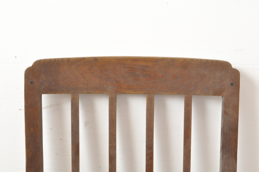 アンティーク家具　イギリスアンティーク　脚元のカーブがチャームポイント!オーク材製シンプルチェア(イス、椅子、ダイニングチェア)(R-055353)