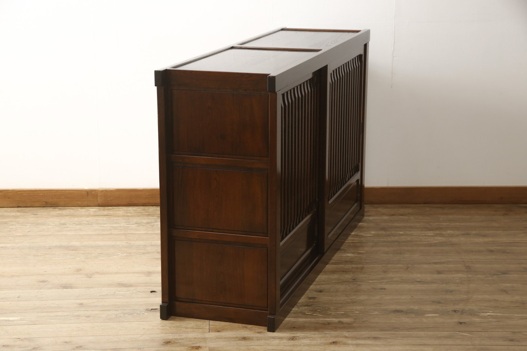 中古 美品 総欅(ケヤキ)材 和モダンな雰囲気を醸し出す水屋箪笥サイドボード(キャビネット、食器棚、戸棚、収納棚)(R-058420) ラフジュ工房