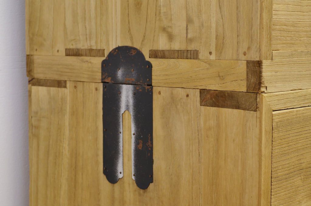 レトロ家具　◇昭和レトロ　ダイヤガラス入り重ね桐箪笥　アンティーク(桐たんす)