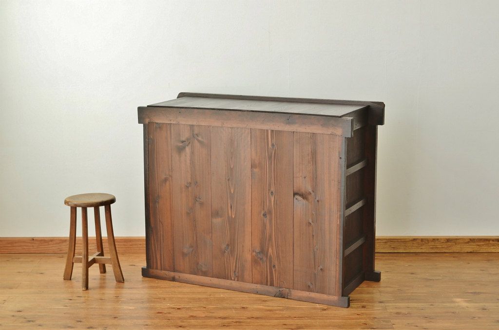 アンティーク家具　古民具・骨董 結霜ガラスの四尺水屋箪笥(サイドボード、食器棚、収納棚)