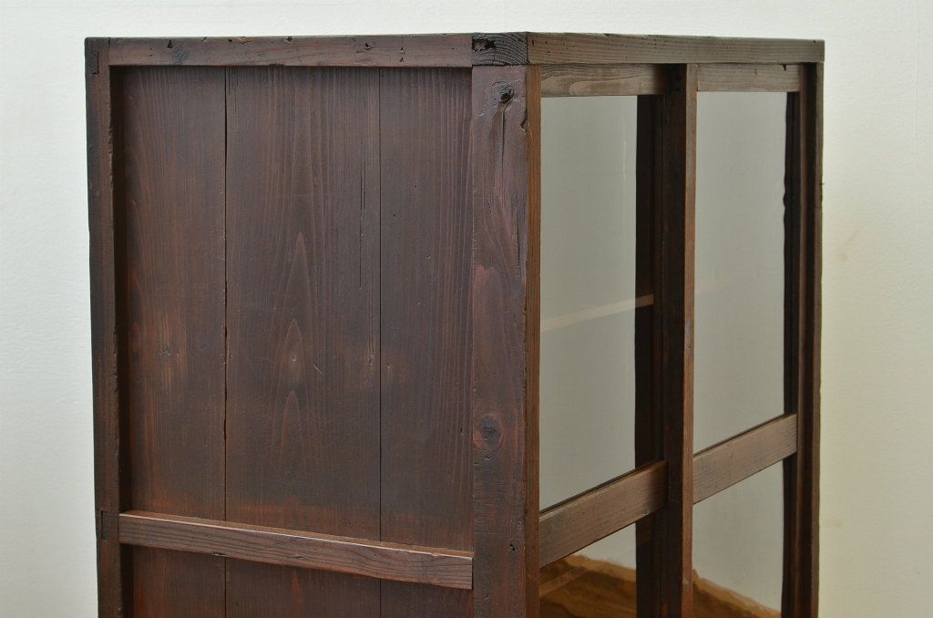 アンティーク家具　アンティーク 古い木の使い込まれた収納棚(食器棚)