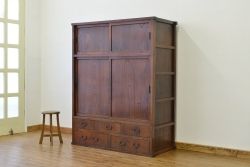 アンティーク家具　古民具・骨董 特大前面欅のアンティーク収納棚(茶箪笥)