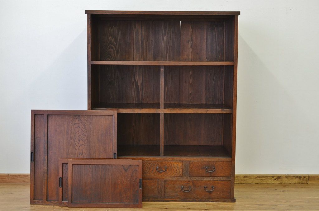 アンティーク家具　古民具・骨董 特大前面欅のアンティーク収納棚(茶箪笥)