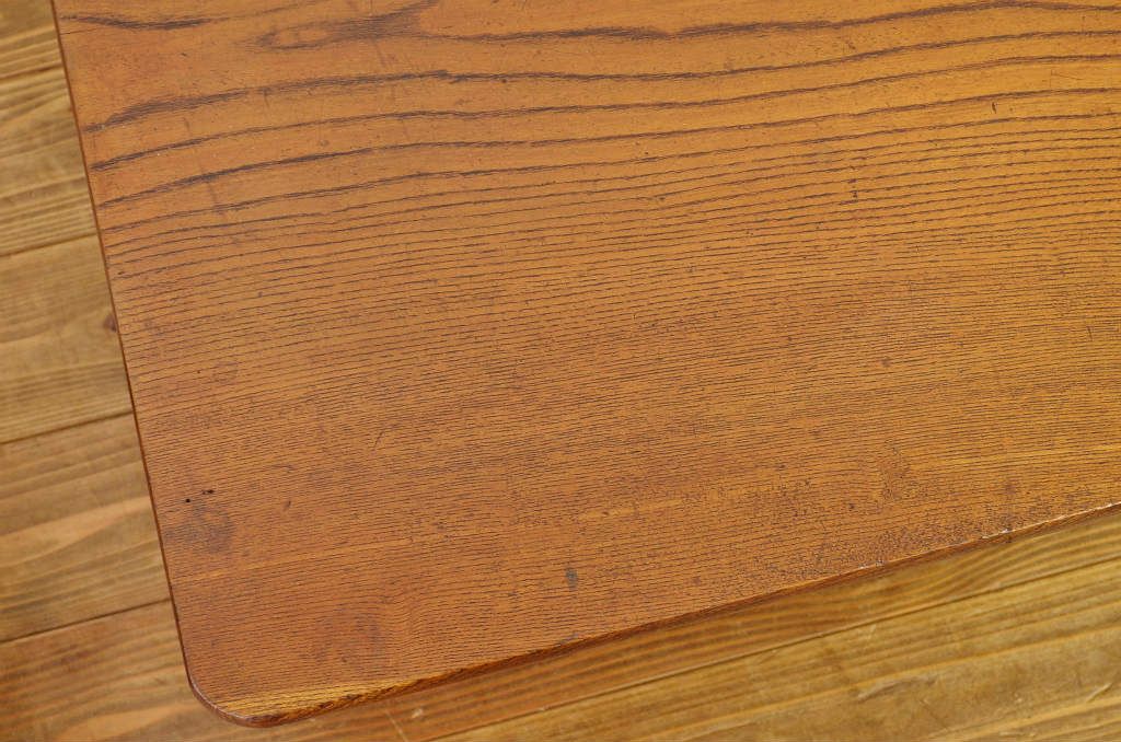 アンティーク家具　古民具・骨董　総欅一枚板天板の角ちゃぶ台(テーブル)