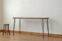アンティーク家具　☆アンティーク　天板一枚板の鉄脚テーブル?(作業台、机)