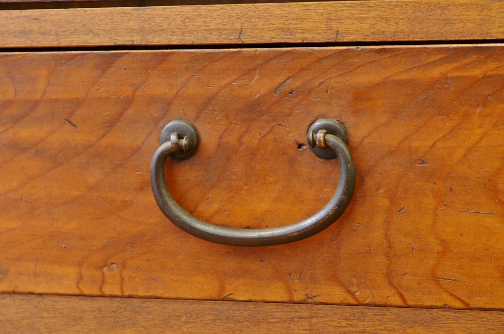 アンティーク家具　大正ロマン　薄型のデザインの素敵な本箱(収納棚)