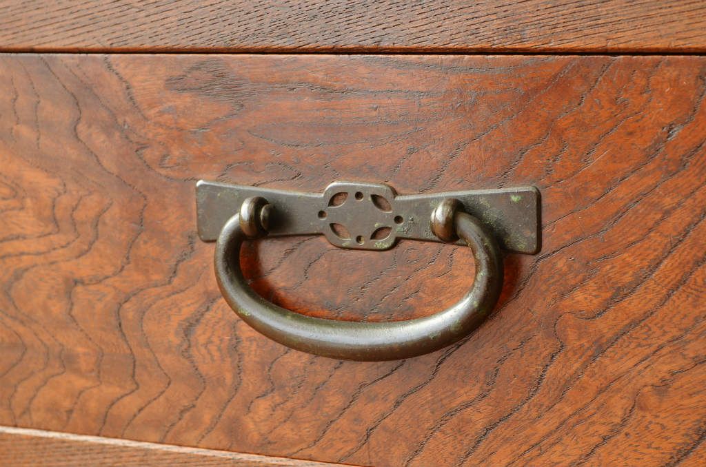 アンティーク家具　貴重な黒柿と前面欅の結霜ガラス収納棚(茶箪笥・アンティーク)