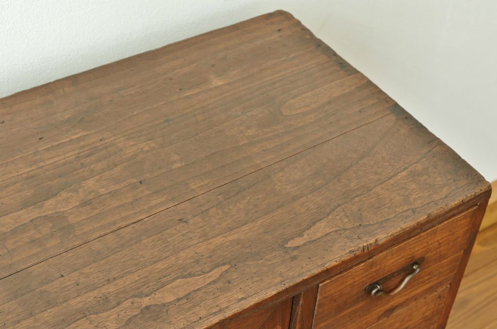 アンティーク家具　古民具・骨董 総桐のシックな収納棚(茶箪笥・戸棚)
