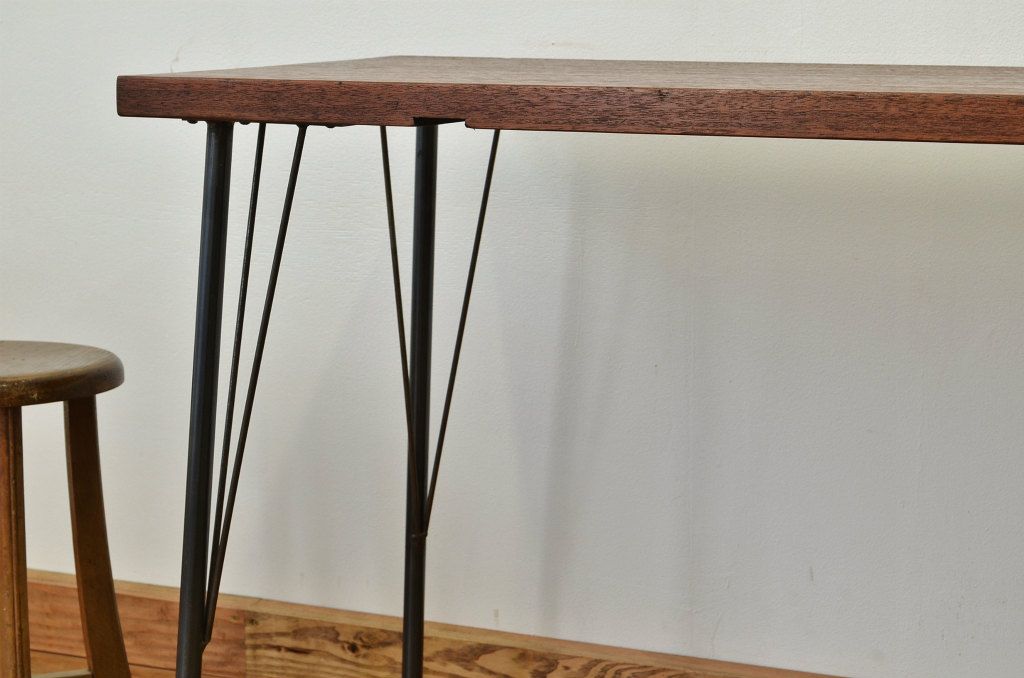 アンティーク家具　☆天板一枚板の鉄脚テーブル?(アイアン・作業台・机)