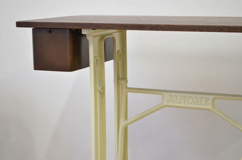 白いペイントのかわいいリメイクミシンテーブル(ミシン台)(JANOME)作業台