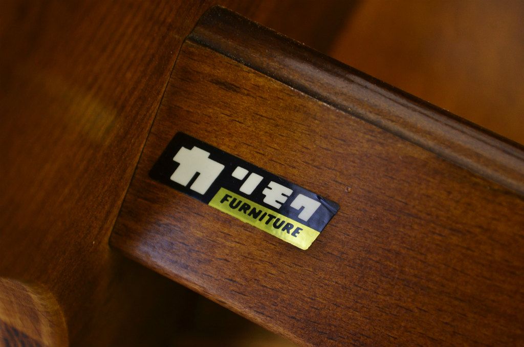 中古　カリモク製のスリッパラック