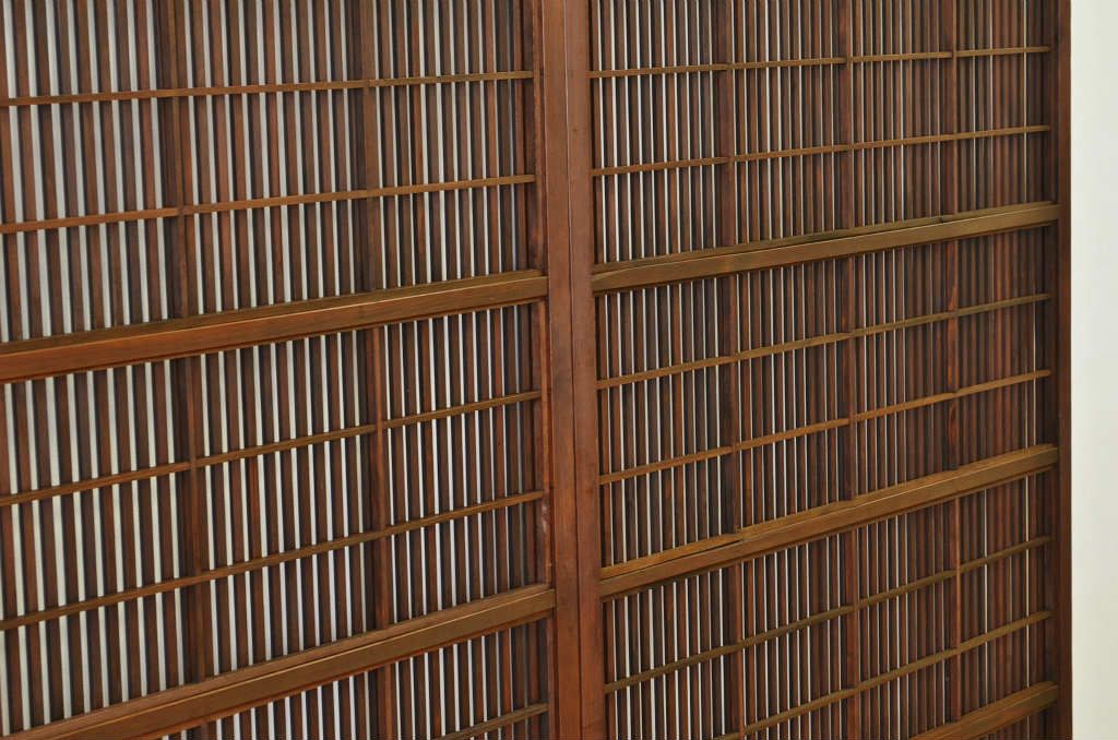 古民具・骨董　古い木の格子戸(裏障子付き)4枚セット