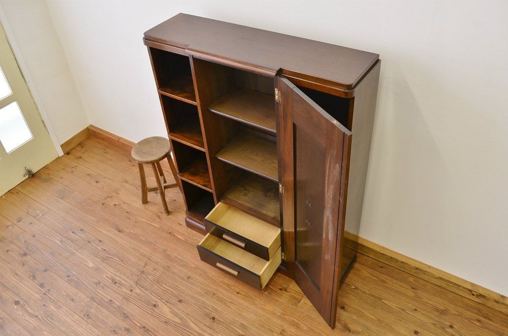 アンティーク家具　ミッドセンチュリー 重厚な大型本箱(ブックケース・キャビネット)
