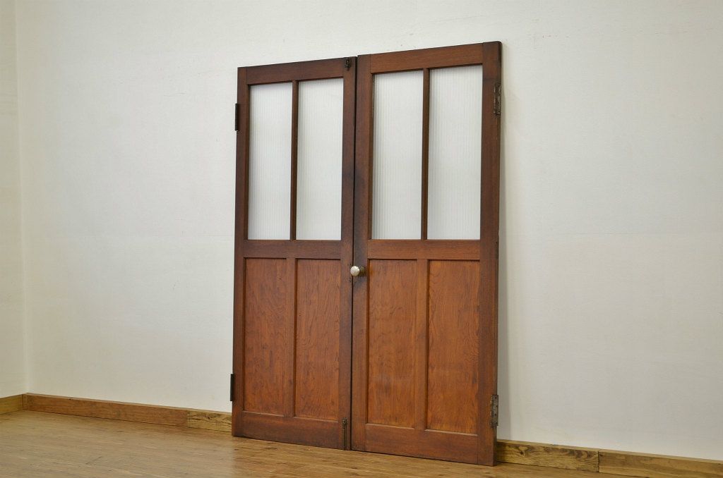 ★アンティーク シックな観音開きの銀モールガラスドア一対(扉・建具)