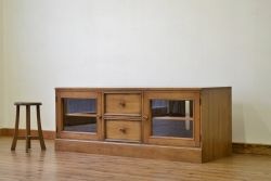 中古　イーセンアーレンテレビ台(AVボード、ローボード)
