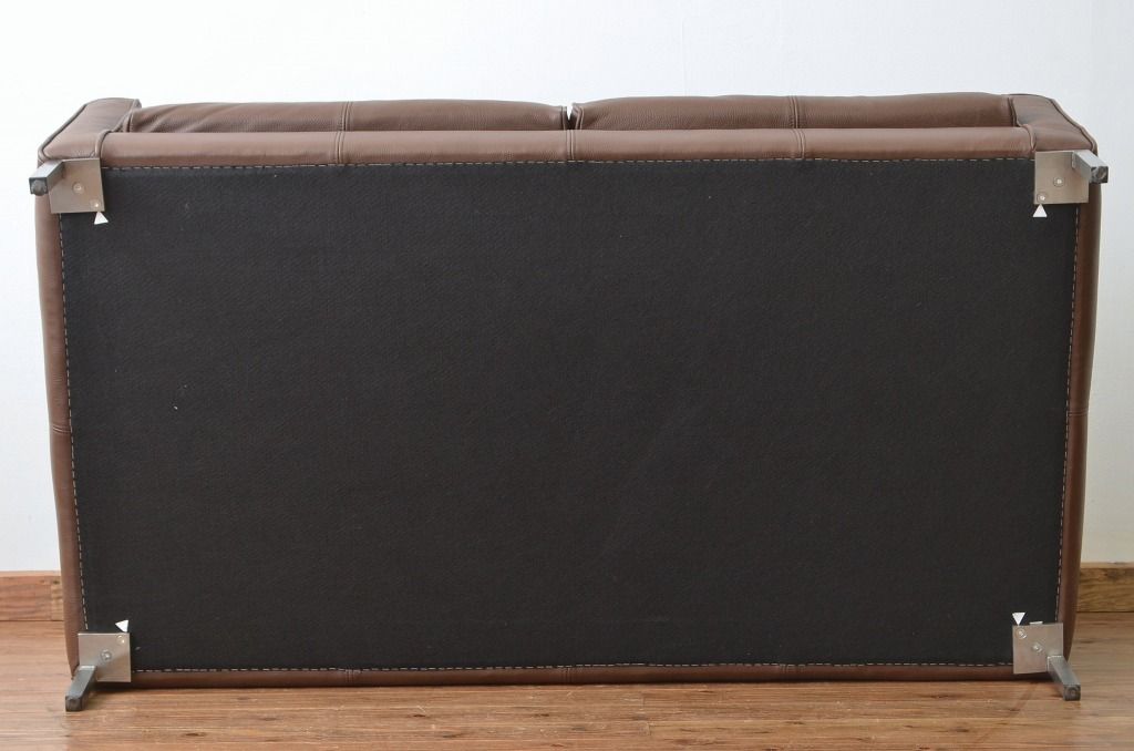 中古 極美品 定価38万　アイラーセン(eilersen)本革張りソファストリームライン特注品アクタス