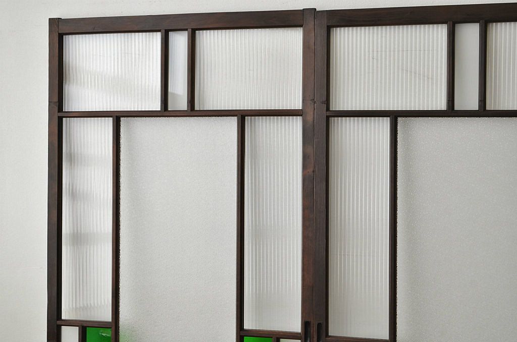 古民具・骨董 腰板欅の色ガラス入り高級引き戸3枚セット(建具・ガラス戸)