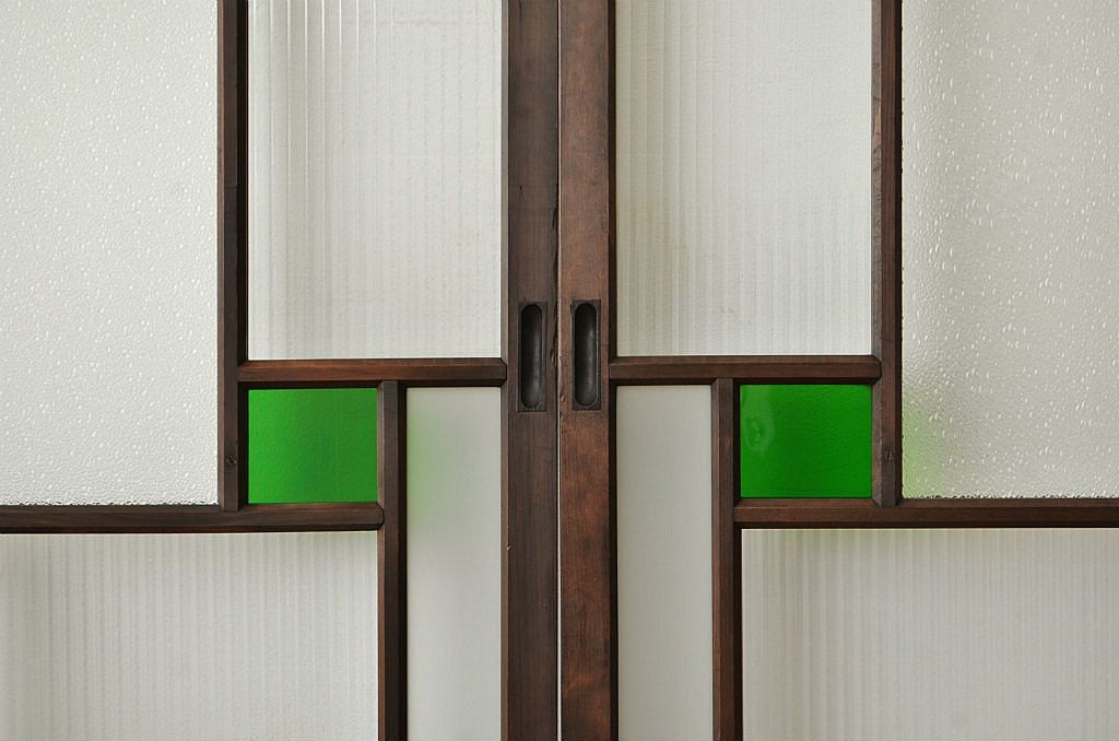 古民具・骨董 腰板欅の色ガラス入り高級引き戸3枚セット(建具・ガラス戸)