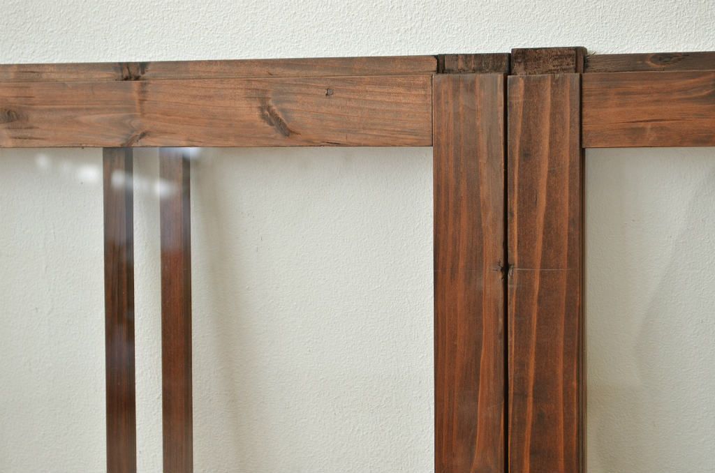 アンティーク　古い木のシンプルで小さな引き戸2枚セット(明り取り・建具)