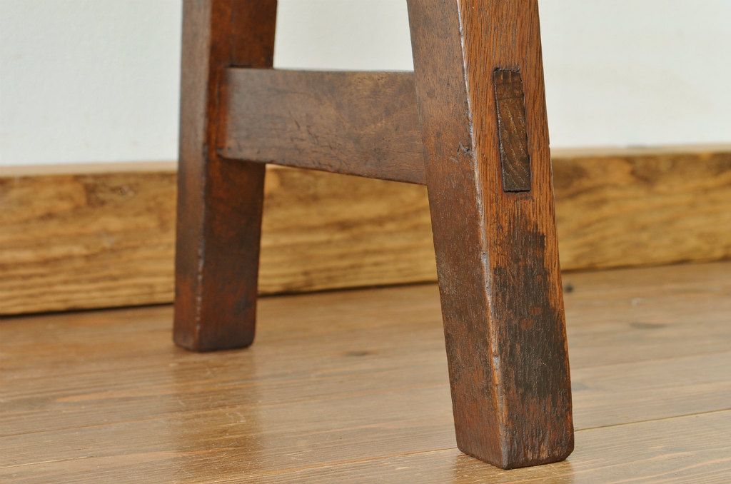 レトロ家具　昭和レトロ 古い無垢材のアンティークベンチ?(長椅子・いす・イス)