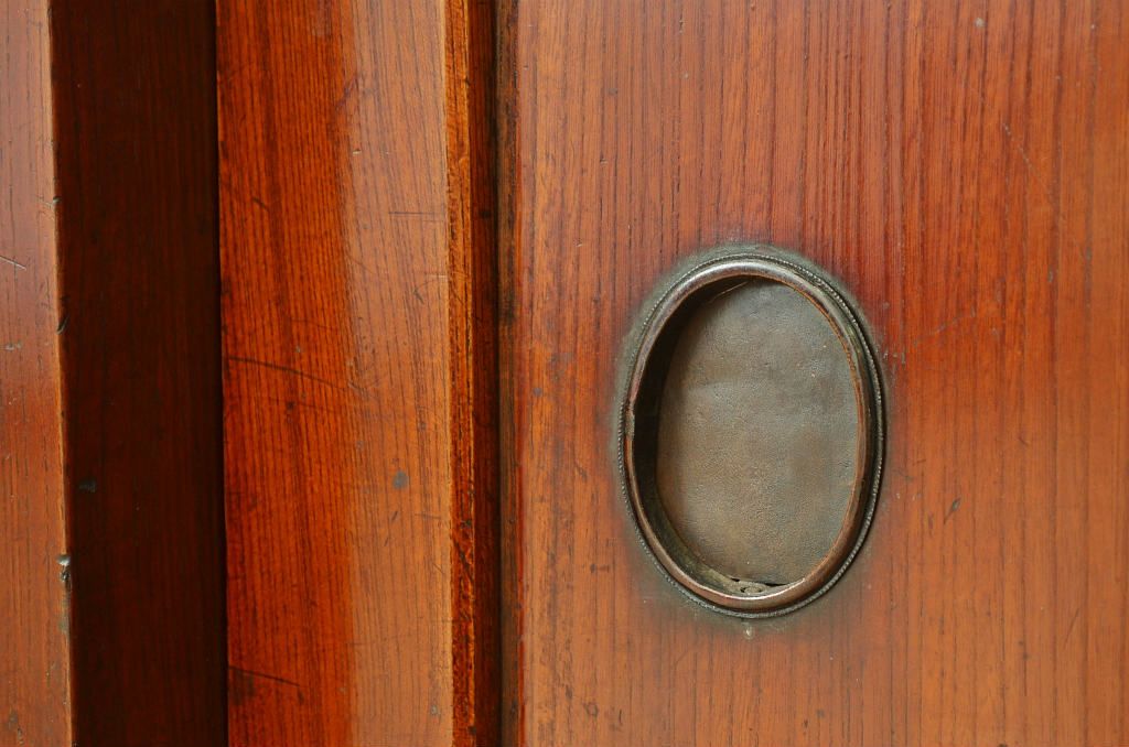 アンティーク家具　古民具・骨董　極上漆前面欅の時代箪笥ローボード(水屋箪笥、テレビ台、収納棚、キャビネット)