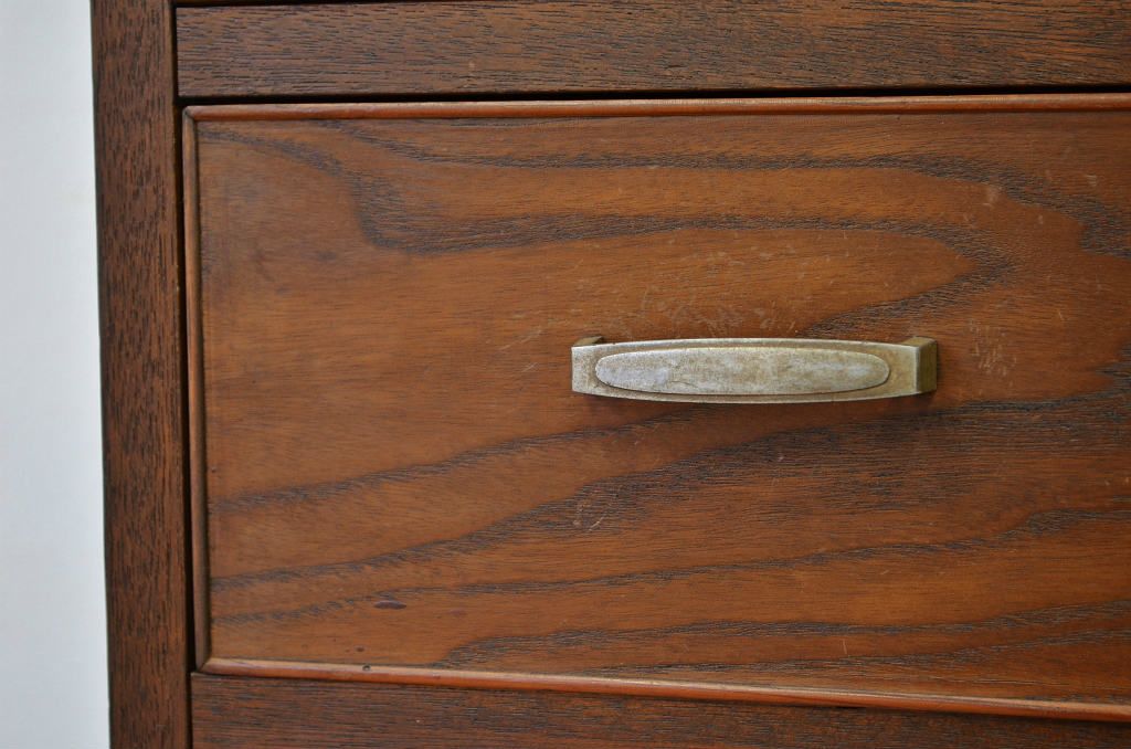 レトロ家具　昭和レトロ　モールガラスと小引き出し付きチェスト(箪笥・たんす)