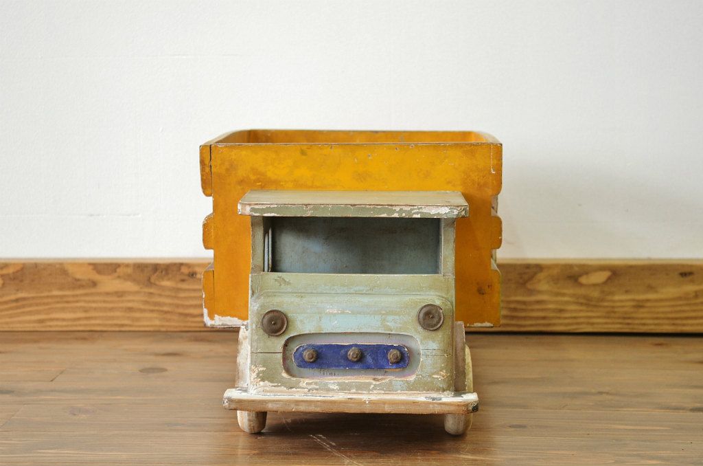 アンティーク雑貨　古い木のトラック(おもちゃ)