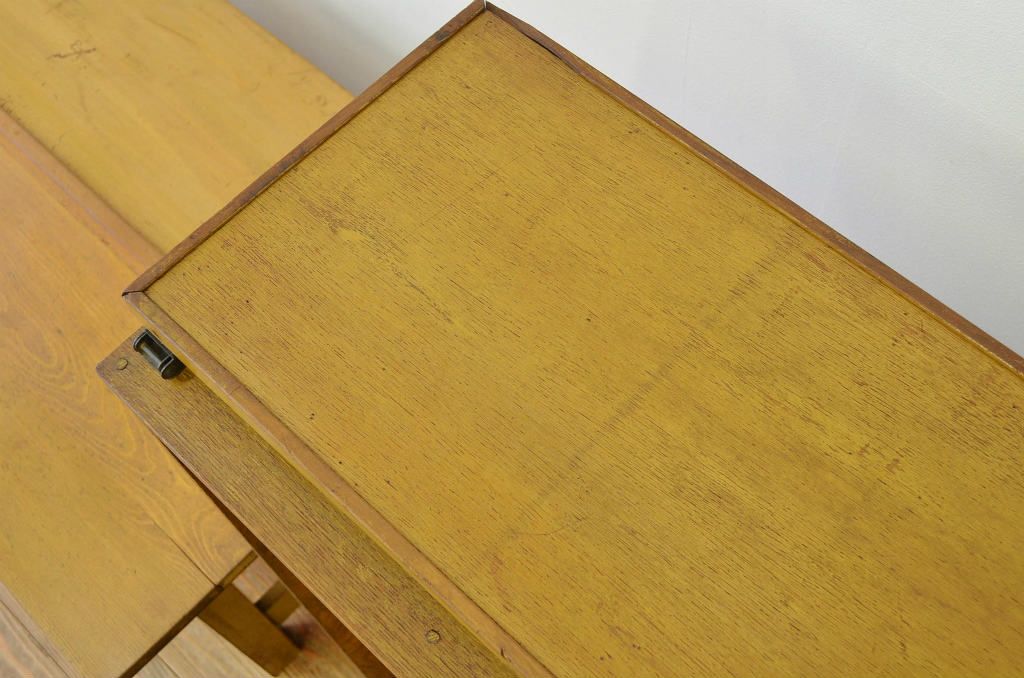 レトロ家具　昭和レトロ 郵便机差立配達区分棚(デスク・マス目棚・仕切り棚)