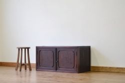 アンティーク家具　アンティーク 前面欅の作りの上質な観音開きローボード(時代箪笥・ローチェスト)