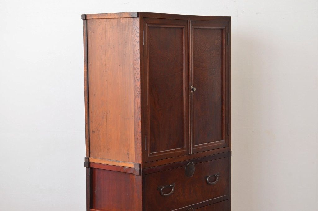 アンティーク家具　古民具・骨董 珍品希少!前面欅玉杢の重ね時代収納棚(箪笥・チェスト)