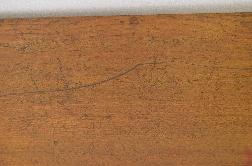 レトロ家具　昭和レトロ 古い栓無垢材のシンプルな平机?(テーブル・作業台)