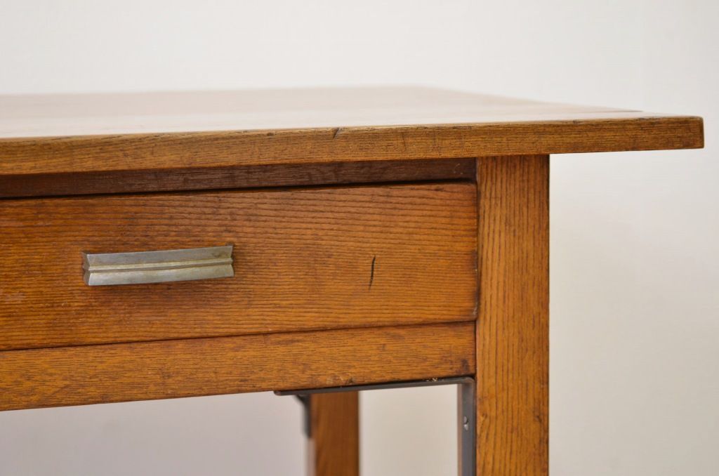 レトロ家具　昭和レトロ 古い栓無垢材のシンプルな平机?(テーブル・作業台)